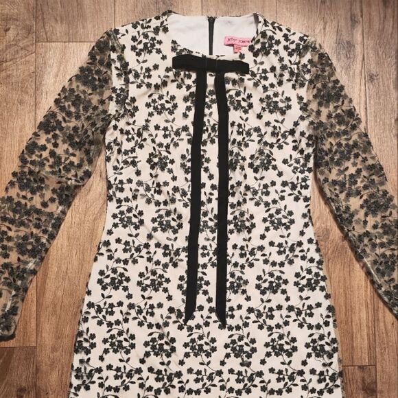 Betsey Johnson Tie Detail Flora Lace  Embroidery Dress Black And Tan Size 0 - Picture 5 of 10